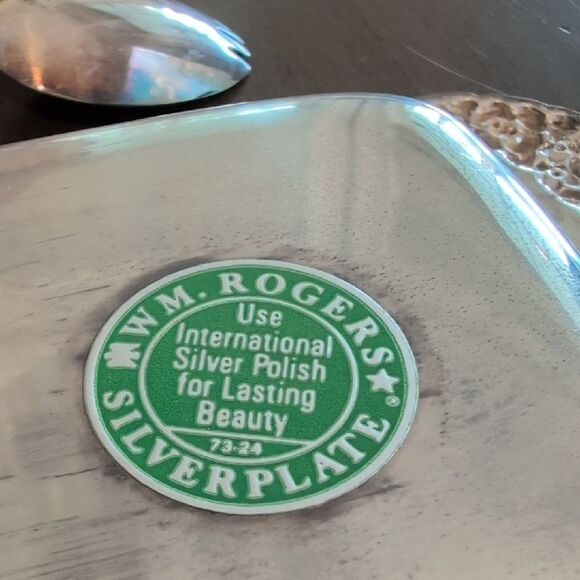 1847 Rogers Bros. Silverplate Party Set Relish Tray & Spoon In Original Box - Picture 10 of 12
